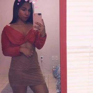 Meet your Posher, Priscilla